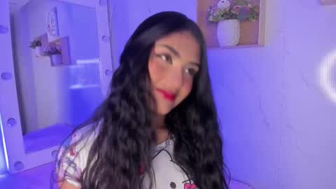 Snapshot of sabrinahims_ chatting on November 12, 2025, 2:12 am mariana online show from November 12, 2025, 2:12 am