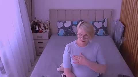 Sabrina MacMarren online show from June 22, 2026, 2:03 pm