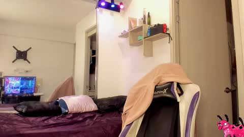 Sabrina  online show from December 21, 2025, 1:24 am