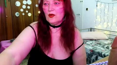 Snapshot of sabrinaxlovess chatting on June 4, 2026, 5:30 pm SabrinaXlovess online show from June 4, 2026, 5:30 pm