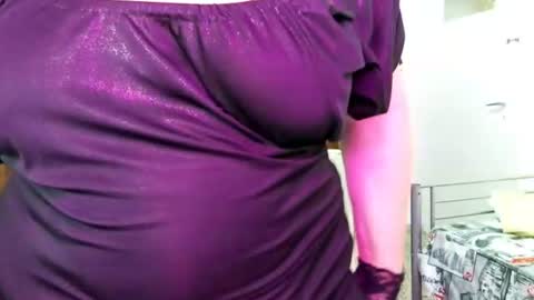 Snapshot of sabrinaxlovess chatting on July 1, 2026, 5:56 pm SabrinaXlovess online show from July 1, 2026, 5:56 pm