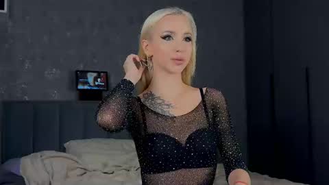 Snapshot of sabrinkaa chatting on May 15, 2026, 9:33 pm Sabi Ryder new acc online show from May 15, 2026, 9:33 pm
