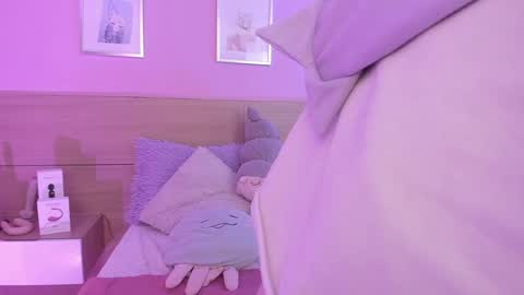 Ig  online show from February 7, 2025, 12:42 am