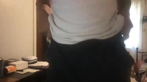 Beezy online show from January 9, 2025, 5:33 pm