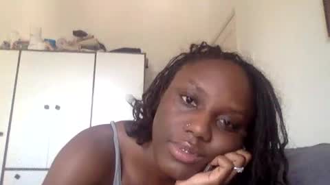 Snapshot of sade991803 chatting on July 12, 2026, 12:29 pm Onika online show from July 12, 2026, 12:29 pm