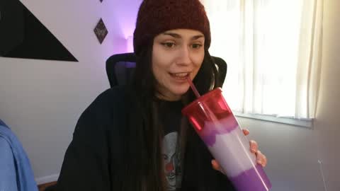 Snapshot of sadierenee96 chatting on December 5, 2024, 8:44 pm Sadie Renee online show from December 5, 2024, 8:44 pm