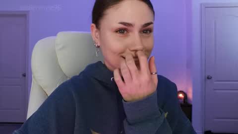 Snapshot of sadierenee96 chatting on September 15, 2025, 8:53 pm Sadie Renee online show from September 15, 2025, 8:53 pm