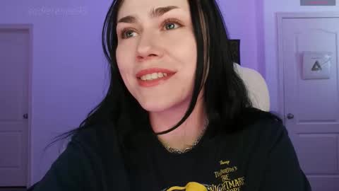 Snapshot of sadierenee96 chatting on October 9, 2025, 10:52 pm Sadie Renee online show from October 9, 2025, 10:52 pm