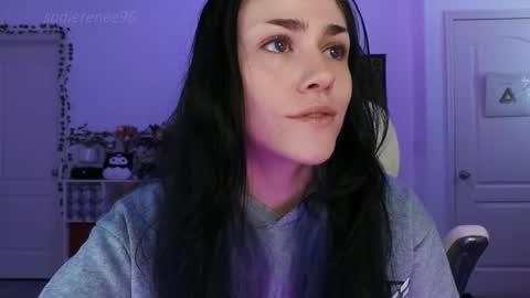 Snapshot of sadierenee96 chatting on October 31, 2025, 12:00 am Sadie Renee online show from October 31, 2025, 12:00 am