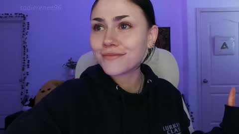 Snapshot of sadierenee96 chatting on December 15, 2025, 11:31 pm Sadie Renee online show from December 15, 2025, 11:31 pm