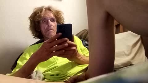 sadshadowdood online show from February 15, 2026, 4:31 am