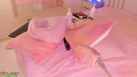 Mara online show from March 8, 2026, 4:27 am