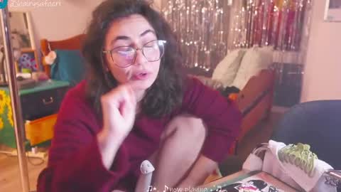 Snapshot of safaeri chatting on December 16, 2024, 11:50 pm Safa online show from December 16, 2024, 11:50 pm