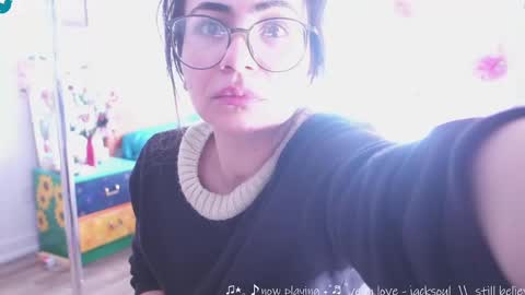 Snapshot of safaeri chatting on February 14, 2025, 4:09 pm Safa online show from February 14, 2025, 4:09 pm