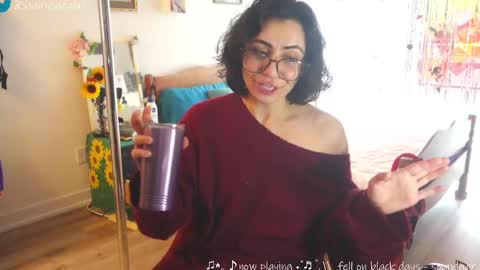 Snapshot of safaeri chatting on February 26, 2025, 7:16 pm Safa online show from February 26, 2025, 7:16 pm