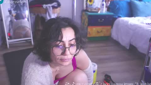 Snapshot of safaeri chatting on March 12, 2025, 7:06 pm Safa online show from March 12, 2025, 7:06 pm