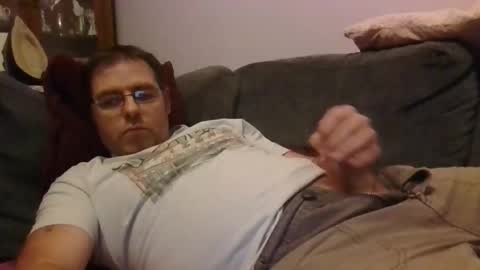 saggyballs83 online show from May 13, 2026, 8:16 pm