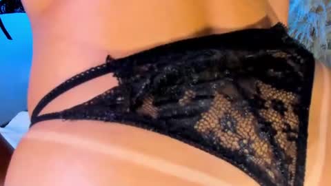 Snapshot of sagirabelle chatting on July 29, 2026, 6:06 pm Sagira Belle online show from July 29, 2026, 6:06 pm
