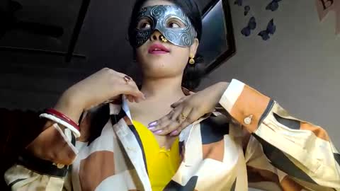 Snapshot of sahani2208 chatting on December 6, 2024, 7:32 am Queen Archana online show from December 6, 2024, 7:32 am