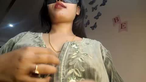 Snapshot of sahani2208 chatting on February 2, 2025, 9:30 am Queen Archana online show from February 2, 2025, 9:30 am