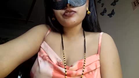 Snapshot of sahani2208 chatting on February 12, 2025, 8:07 pm Queen Archana online show from February 12, 2025, 8:07 pm