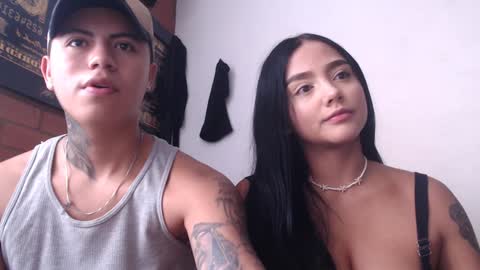 Snapshot of sahara_n_thiago chatting on January 18, 2025, 11:54 am Sahara y Thiago online show from January 18, 2025, 11:54 am