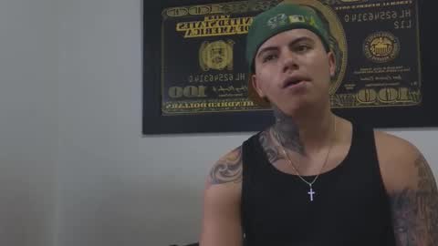 Snapshot of sahara_n_thiago chatting on October 7, 2025, 11:18 am Sahara y Thiago online show from October 7, 2025, 11:18 am