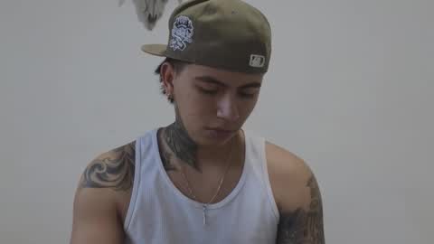 Snapshot of sahara_n_thiago chatting on November 26, 2025, 11:11 am Sahara y Thiago online show from November 26, 2025, 11:11 am