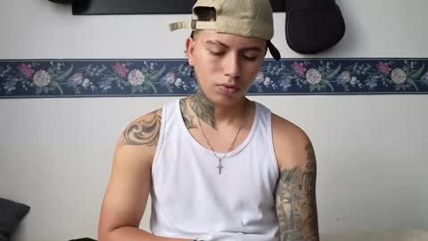 Sahara y Thiago online show from February 12, 2026, 2:34 pm