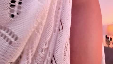 Sahara Garcia online show from October 2, 2025, 7:43 pm