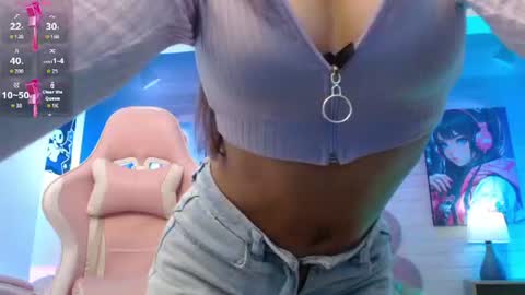 Hailey jonnes online show from June 17, 2026, 7:59 pm