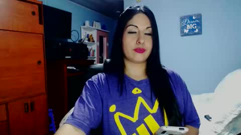 Snapshot of sahotlove1 chatting on May 14, 2026, 1:01 am Karina online show from May 14, 2026, 1:01 am
