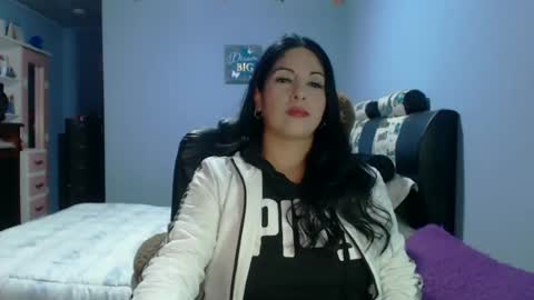 Snapshot of sahotlove1 chatting on June 14, 2026, 12:08 am Karina online show from June 14, 2026, 12:08 am