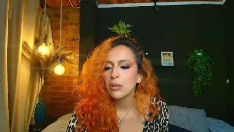 Snapshot of sahra_tayl0r_ chatting on June 8, 2026, 3:01 pm SARA online show from June 8, 2026, 3:01 pm