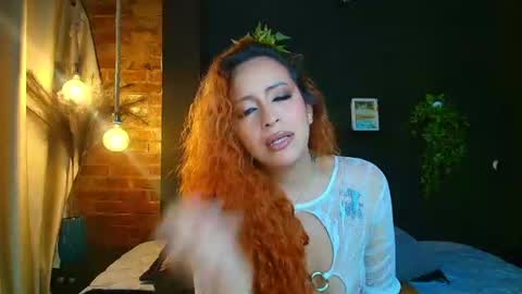 Snapshot of sahra_tayl0r_ chatting on June 10, 2026, 2:38 pm SARA online show from June 10, 2026, 2:38 pm
