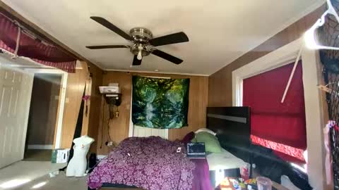 Snapshot of sailaway9694 chatting on November 27, 2025, 4:53 pm PupTwink online show from November 27, 2025, 4:53 pm