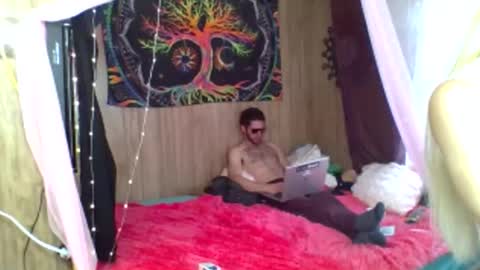 PupTwink online show from March 16, 2026, 8:24 pm