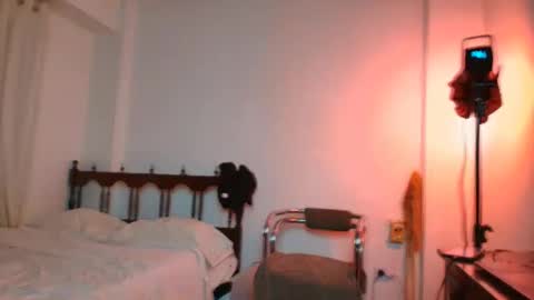 Sindy Scott online show from February 26, 2026, 3:11 pm