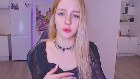 Sofia online show from February 8, 2026, 1:53 am