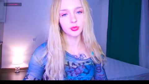Sofia online show from May 2, 2026, 9:53 pm