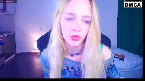 Snapshot of sailormoon666_ chatting on June 14, 2026, 2:24 am Sofia online show from June 14, 2026, 2:24 am