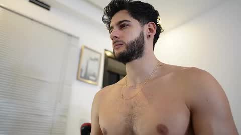 saimon  online show from September 18, 2025, 2:57 am