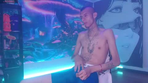 saint boy online show from February 13, 2025, 3:29 am