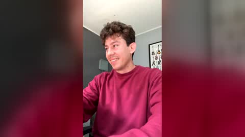 Snapshot of saint_nott chatting on May 20, 2026, 2:56 pm saint_nott online show from May 20, 2026, 2:56 pm