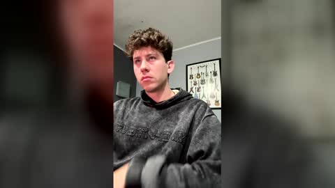 Snapshot of saint_nott chatting on May 24, 2026, 6:51 am saint_nott online show from May 24, 2026, 6:51 am