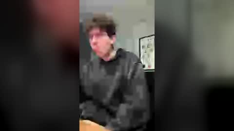 Snapshot of saint_nott chatting on June 21, 2026, 10:34 pm saint_nott online show from June 21, 2026, 10:34 pm