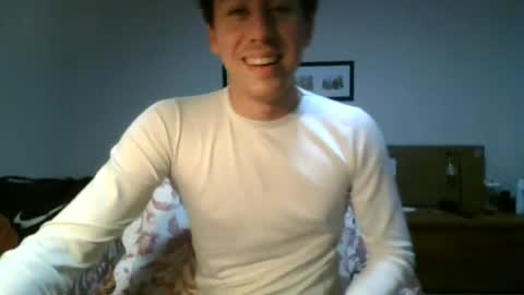 Snapshot of saint_nott chatting on July 7, 2026, 2:14 am saint_nott online show from July 7, 2026, 2:14 am
