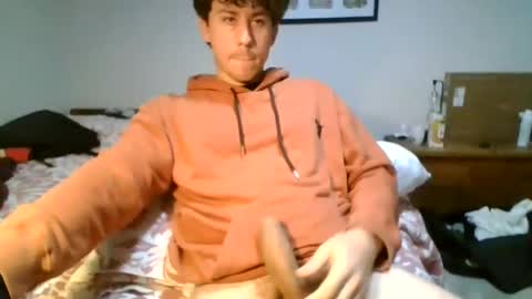 Snapshot of saint_nott chatting on July 28, 2026, 9:36 pm saint_nott online show from July 28, 2026, 9:36 pm