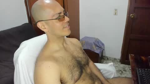 Snapshot of saintedy01 chatting on July 24, 2026, 12:47 pm saintedy01 online show from July 24, 2026, 12:47 pm