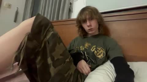 saintfawn online show from April 24, 2026, 11:07 pm